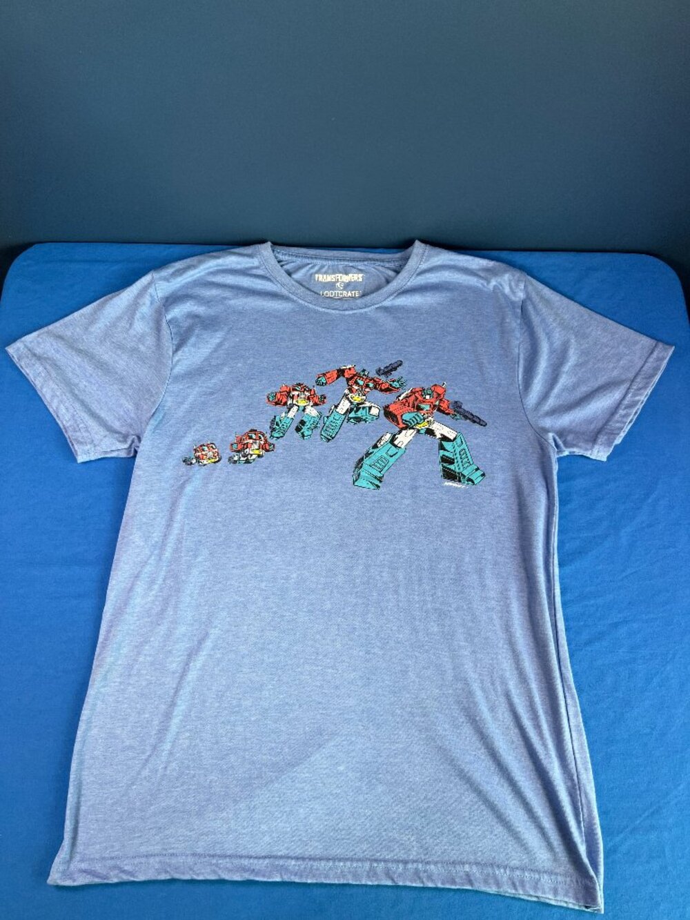 Loot Crate Exclusive Transformers Generation 1 Optimus Prime T-Shirt Size Large